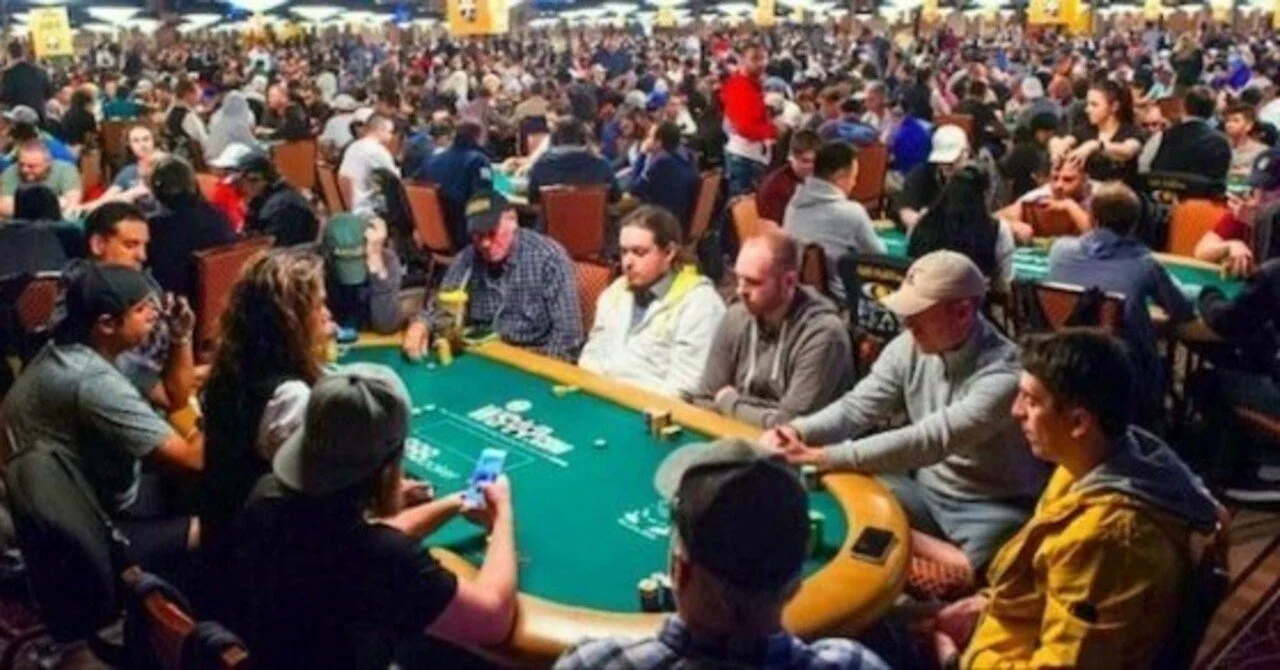Blockchain poker